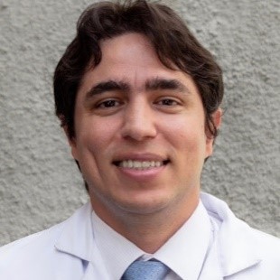 Dr. Eduardo Maciel